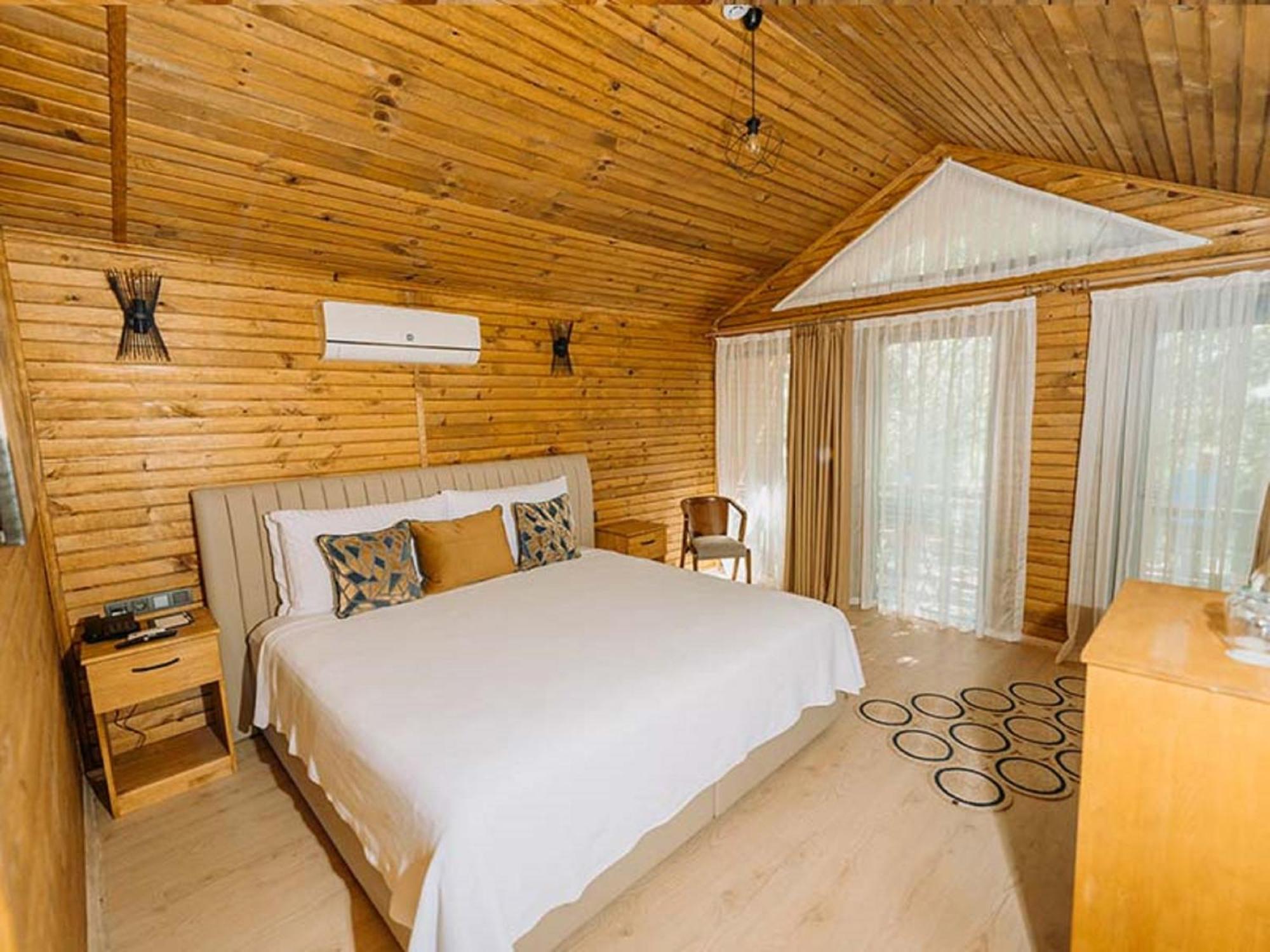 Otel Doors Urla & İzmir